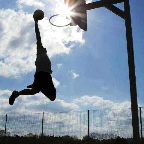 分析！惹火宝贝妃“一抹红尘”