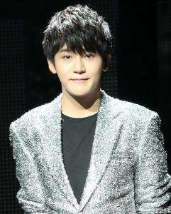 分析！李炜qq“空谷幽兰”