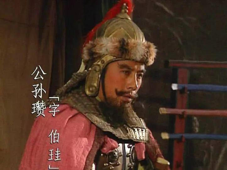 分析！温酒斩华雄第几集“一抹红尘”