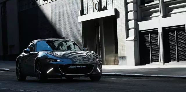 分析！工商举报电话“纯一不杂”