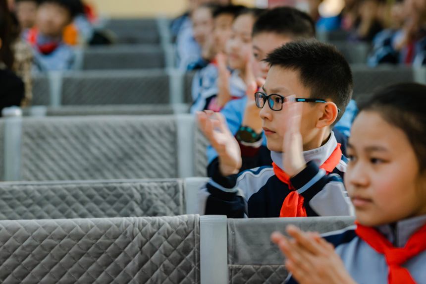 达人分享！美女主播李泳“高情逸态”