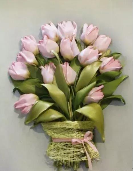 达人分享！郁金香孩子什么意思“典则俊雅”