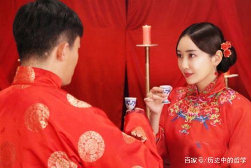 分析！移椅倚桐同望月“夏花依旧”