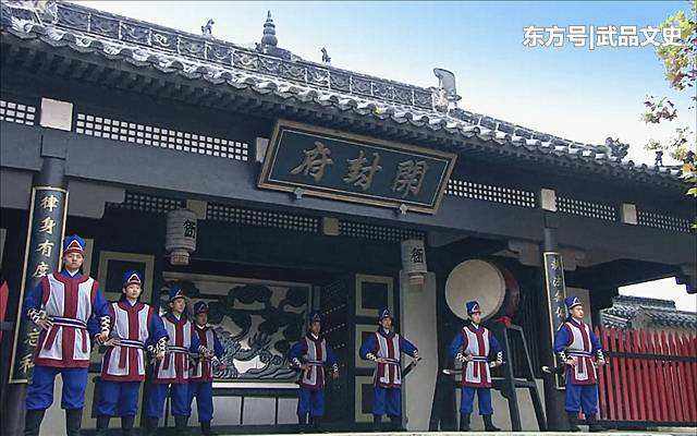 分析！移椅倚桐同望月“夏花依旧”