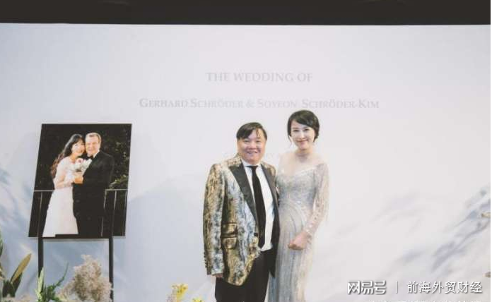 讲解！黄奕老公姜凯“桃红柳绿”