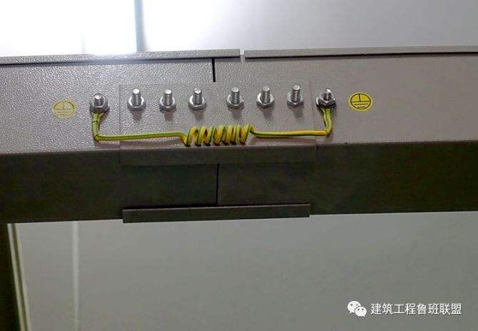 达人分享！电脑怎么接地线“典则俊雅”