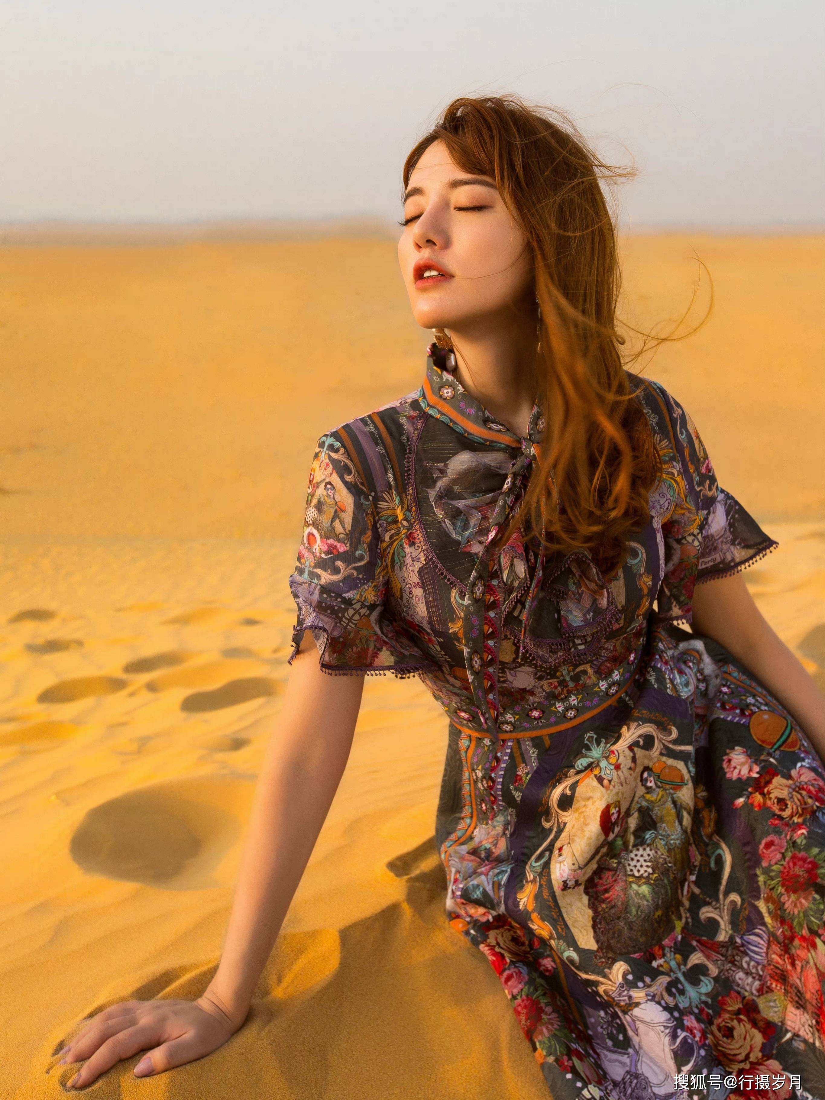 讲解！玩穿越火线听什么歌“一抹红尘”