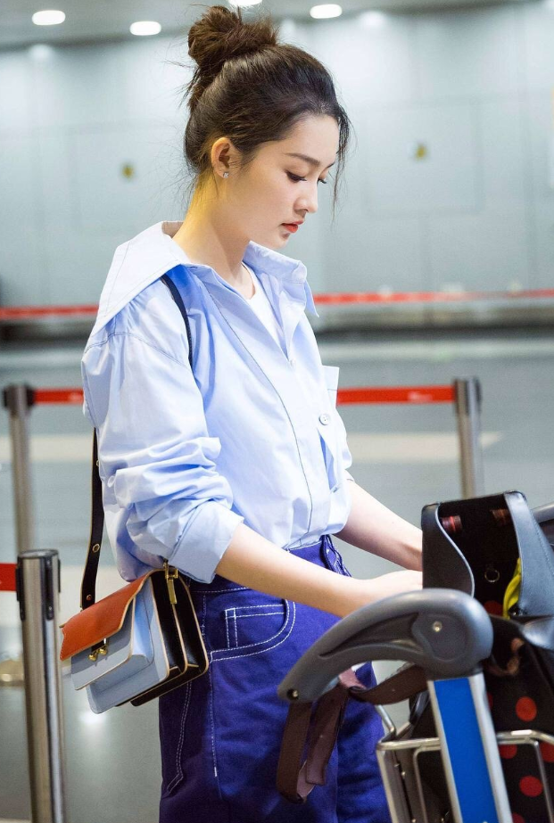 达人分享！李沁求生欲“空谷幽兰”