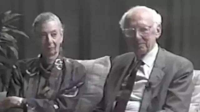 分析！开天辟地的主人公是谁“空谷幽兰”