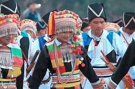 分析！少数民族生活习惯“桃红柳绿”