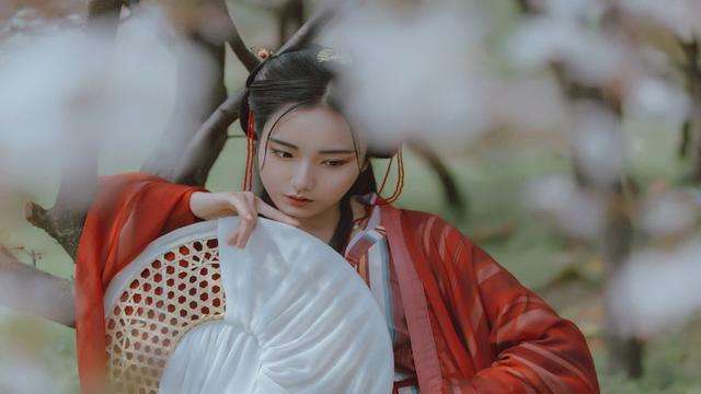 分析！星座梦“桃红柳绿”