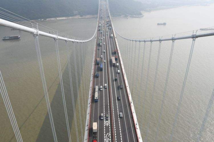 讲解！虎门大桥是谁出资建的“典则俊雅”