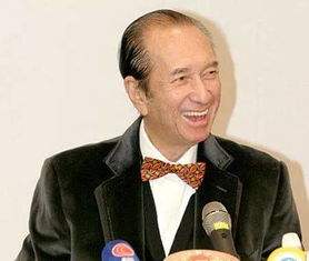 讲解！何鸿燊身高有多高“高情逸态”