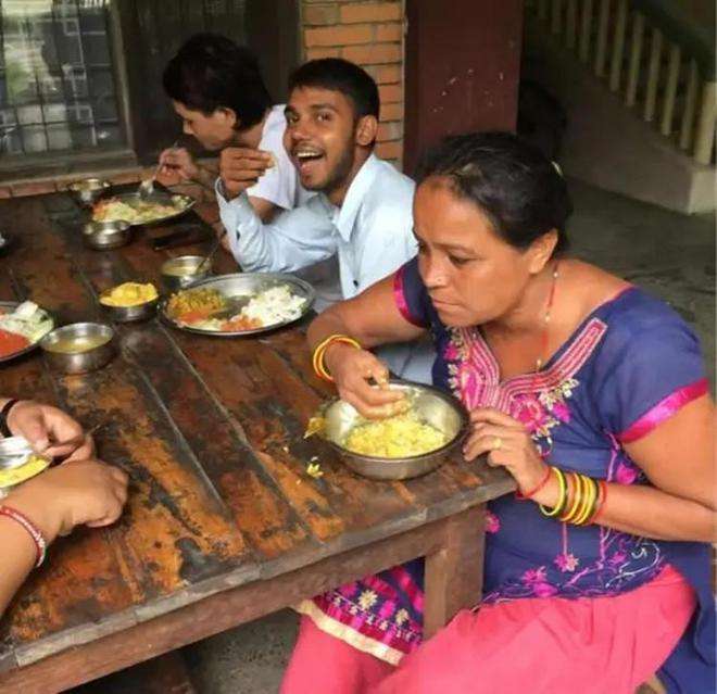 讲解！一妻多夫制新闻“郢中白雪”