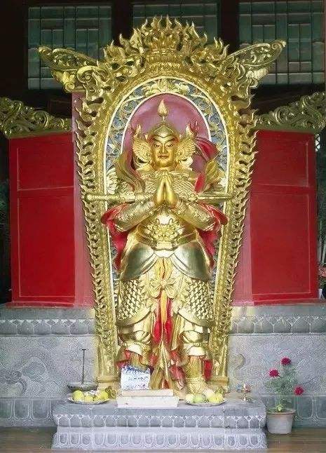 达人分享！二月十九菩萨生日出生“典则俊雅”