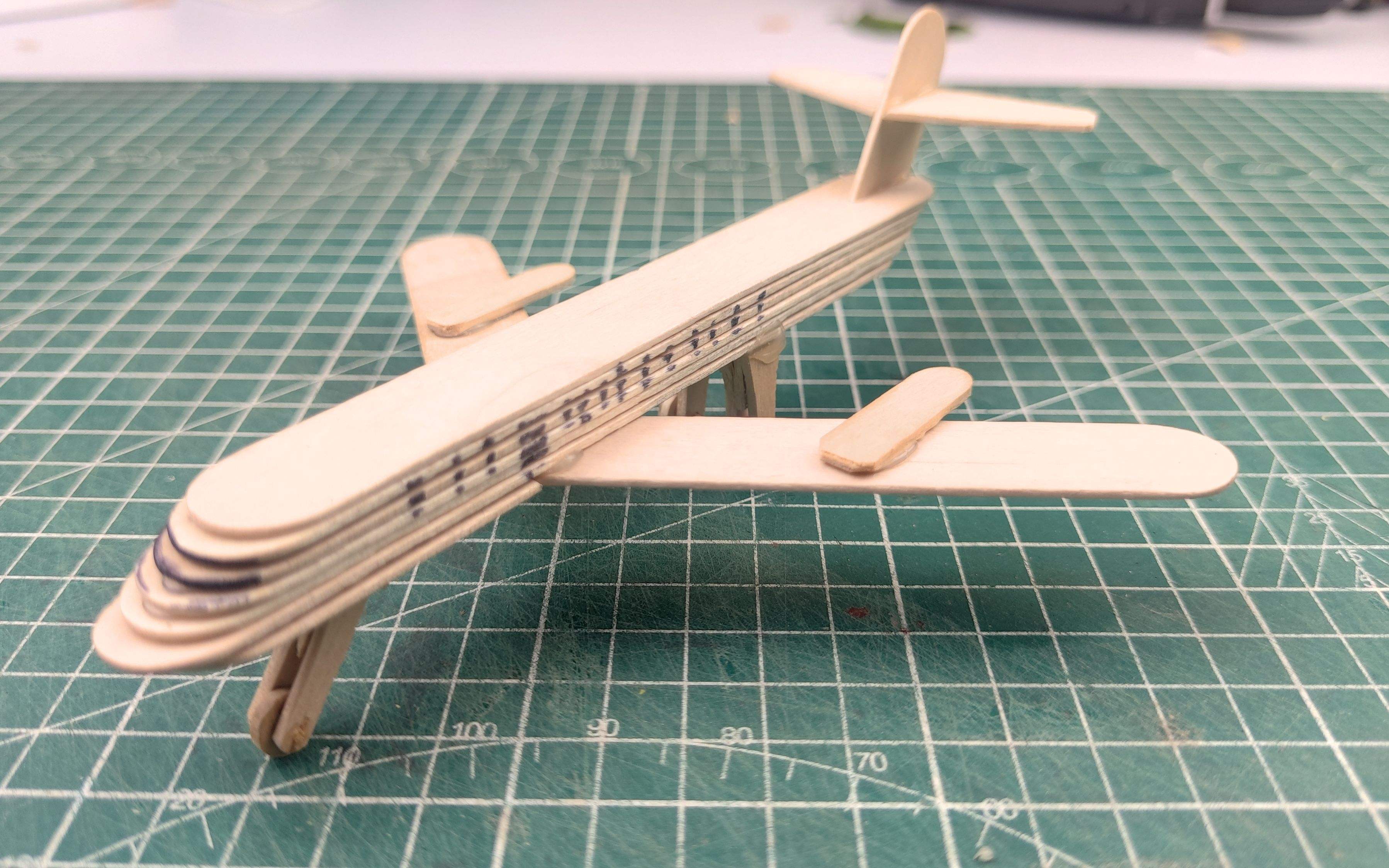 达人分享！飞机时速多少“夏花依旧”