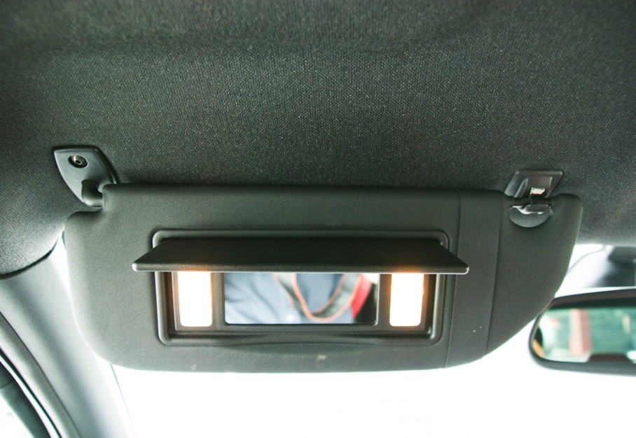 讲解！雪铁龙ds3怎么样“典则俊雅”