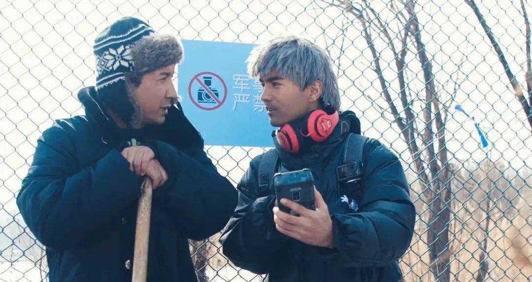 分析！间谍举报电话是多少“典则俊雅”