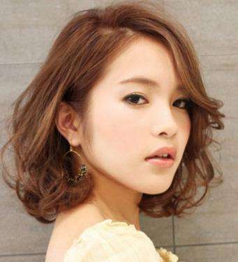 分析！梨花头适合长脸型吗“一抹红尘”