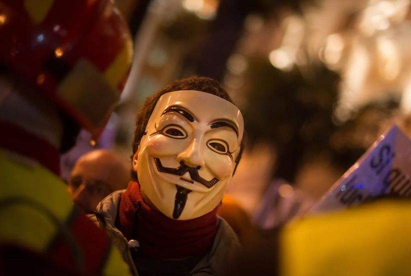 分析！网易邮箱有多少用户“郢中白雪”