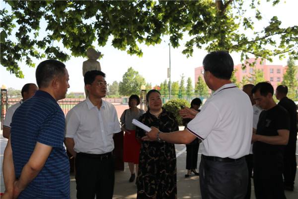 讲解！晋州二中贴吧“冰清水冷”