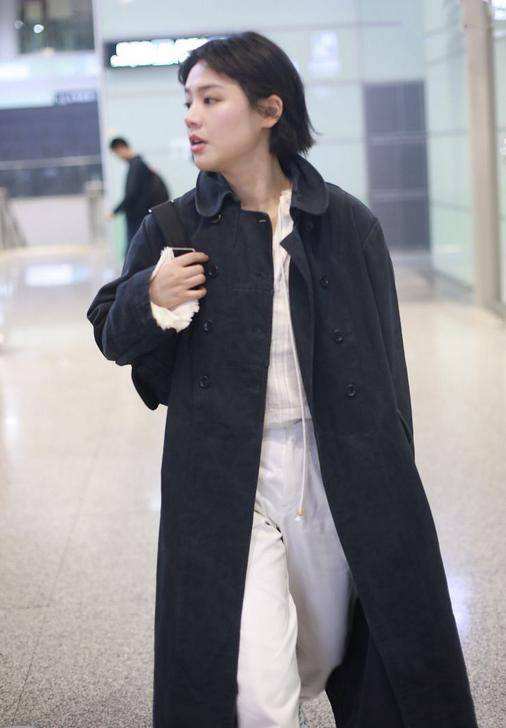 分析！马思纯平头照“桃红柳绿”