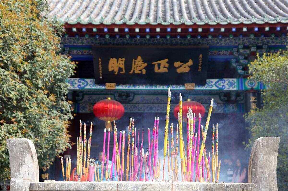 达人分享！移椅倚桐同望月“郢中白雪”