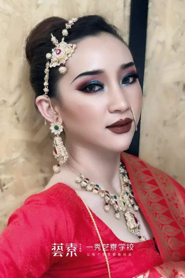 达人分享！四块五的妞意思“高情逸态”