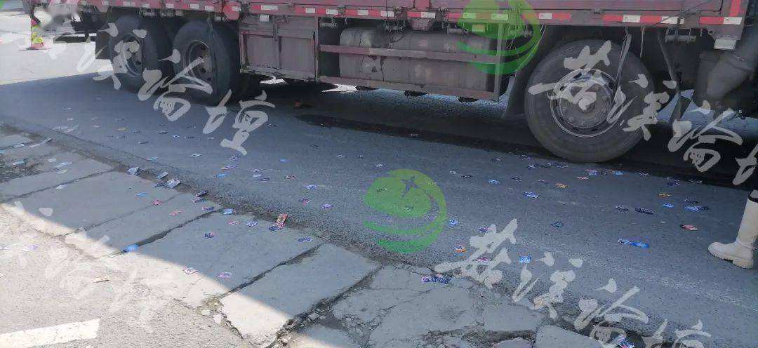 详情！浴室少女20天恐怖图片“星星点点”