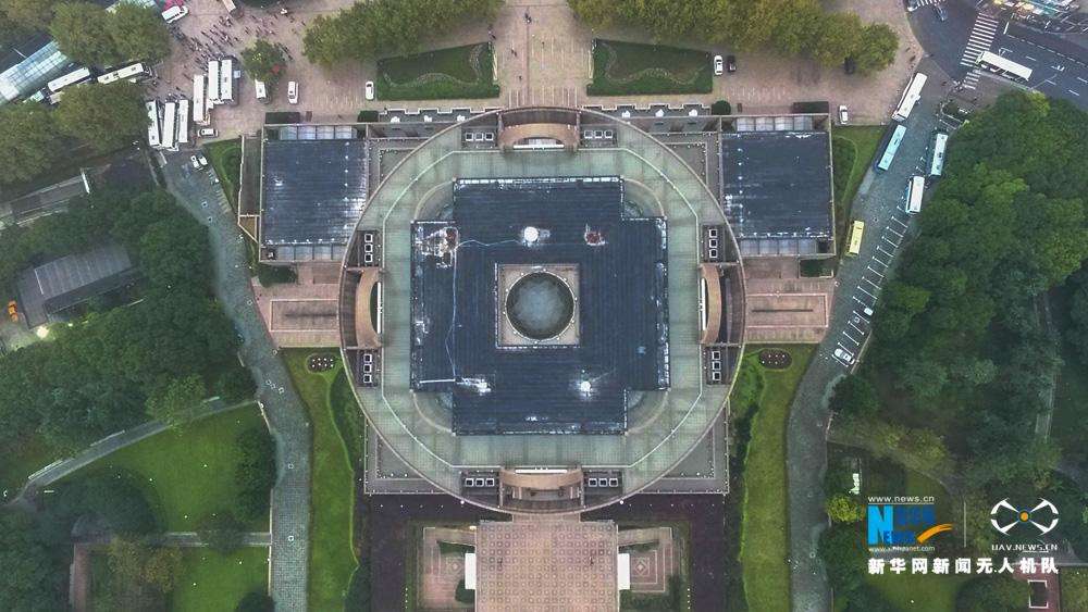 达人分享！天圆地方建筑网“一抹红尘”