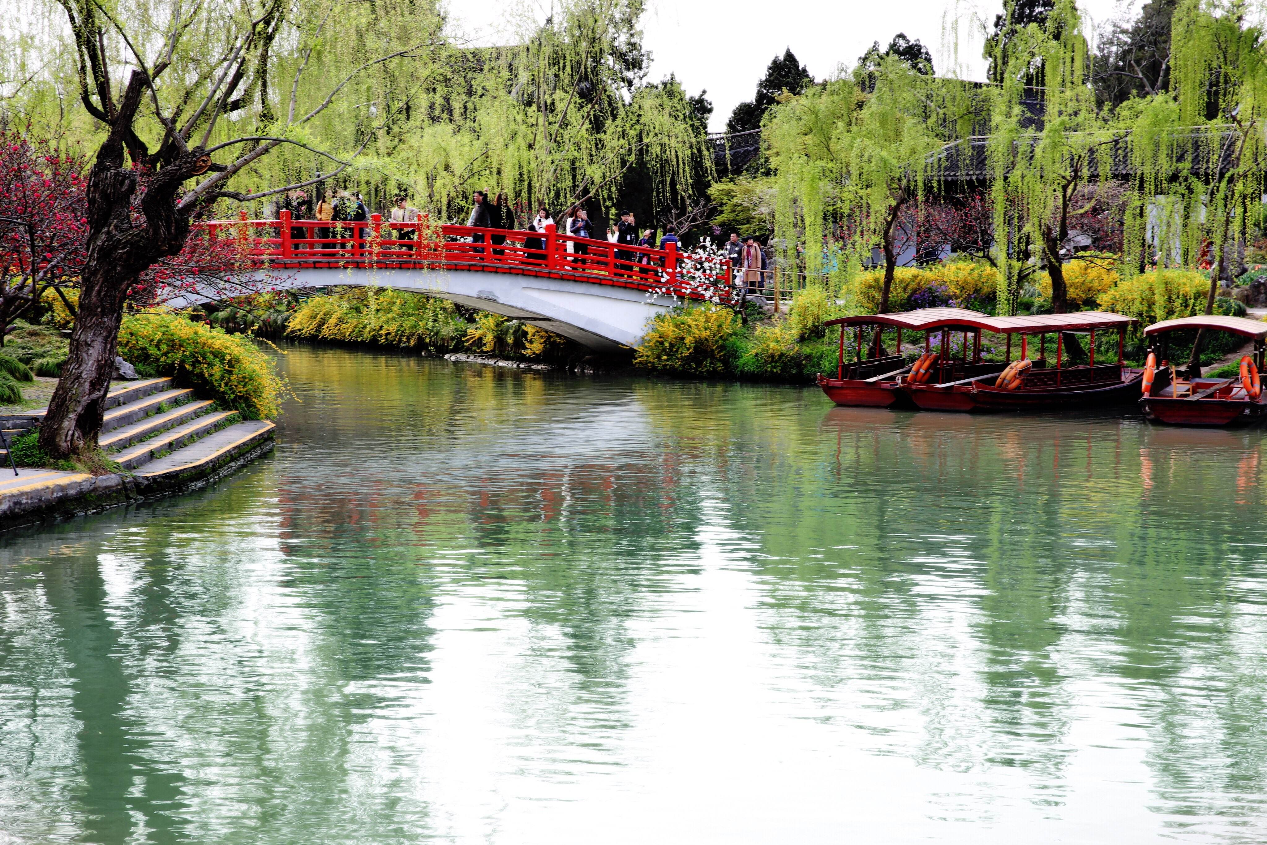 分析！中国人口最少乡“桃红柳绿”