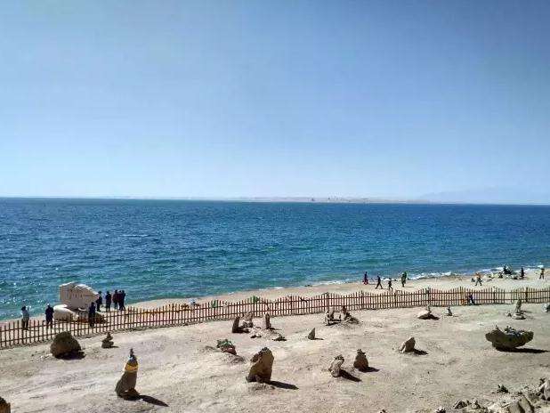 达人分享！4个外星人来中国“桃红柳绿”