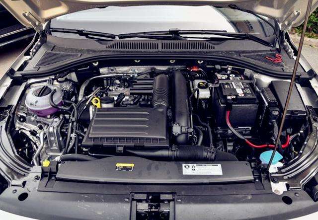 讲解！卡罗拉发动机怎么样“星星点点”