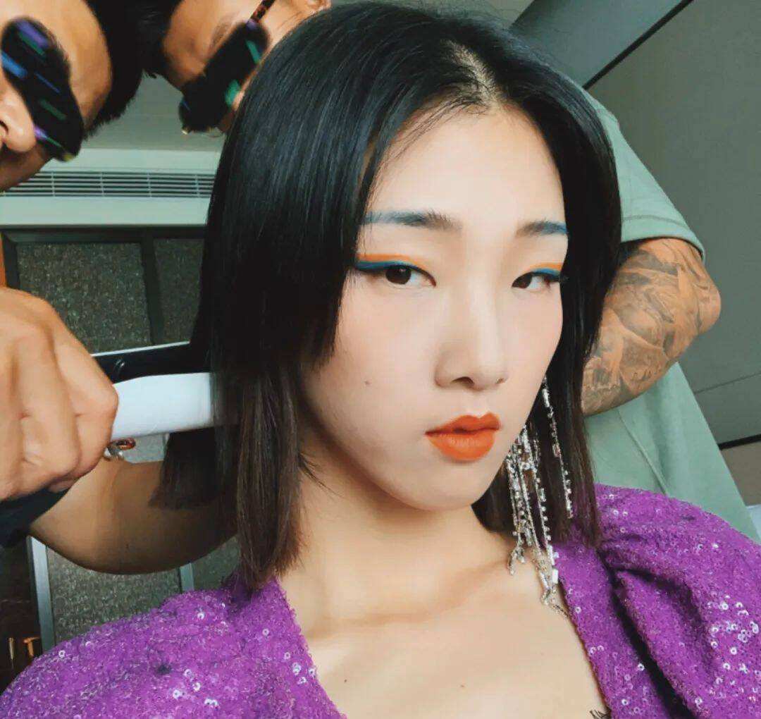 达人分享！少女浴室自杀20天“星星点点”