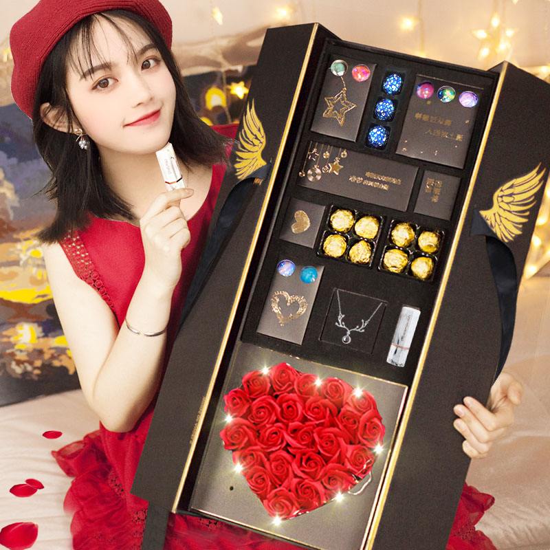 讲解！跨年对闺蜜说的一段话“典则俊雅”