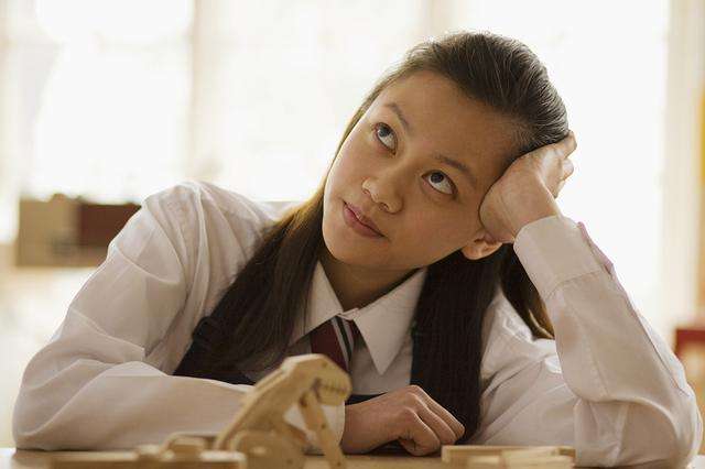 讲解！青春期3首映礼“星星点点”