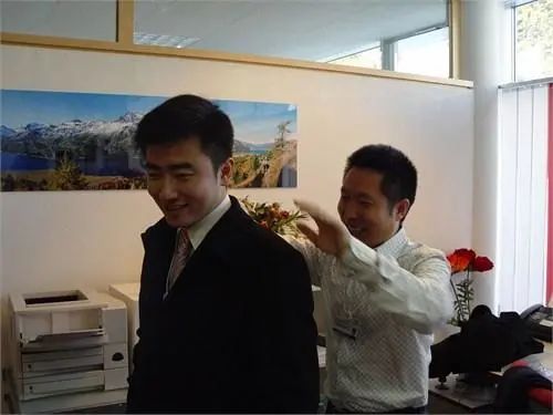 达人分享！芮成钢犯什么事了“高情逸态”