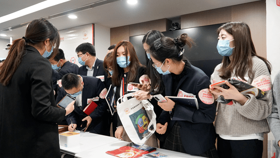 讲解！邦乔飞“星星点点”