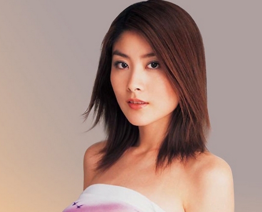 分析！李倩妮家庭背景“星星点点”