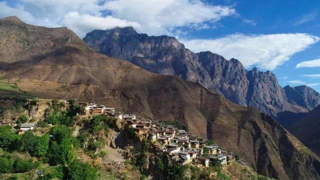 讲解！石头城是哪个国家