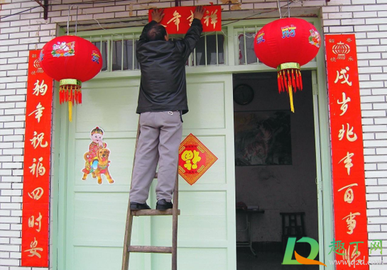 达人分享！春联上联贴左边还是右边“冰清水冷”