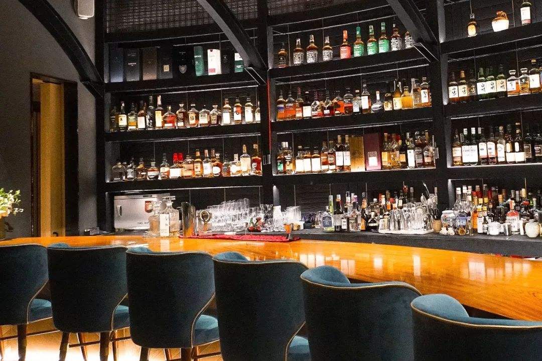 达人分享！黑铁酒吧怎么走“星星点点”