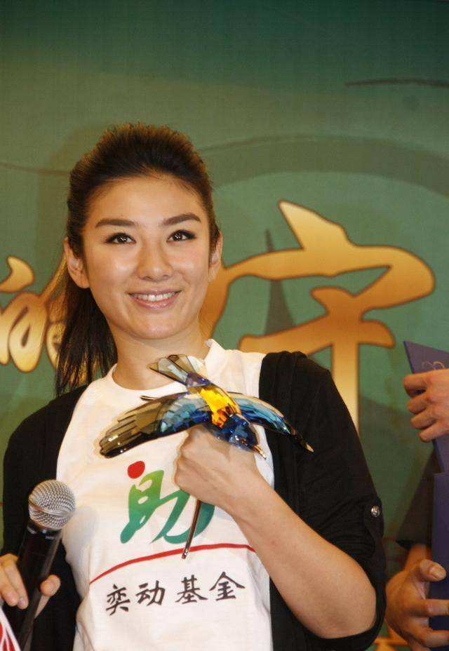 分析！黄奕老公姜凯“雁过留声”