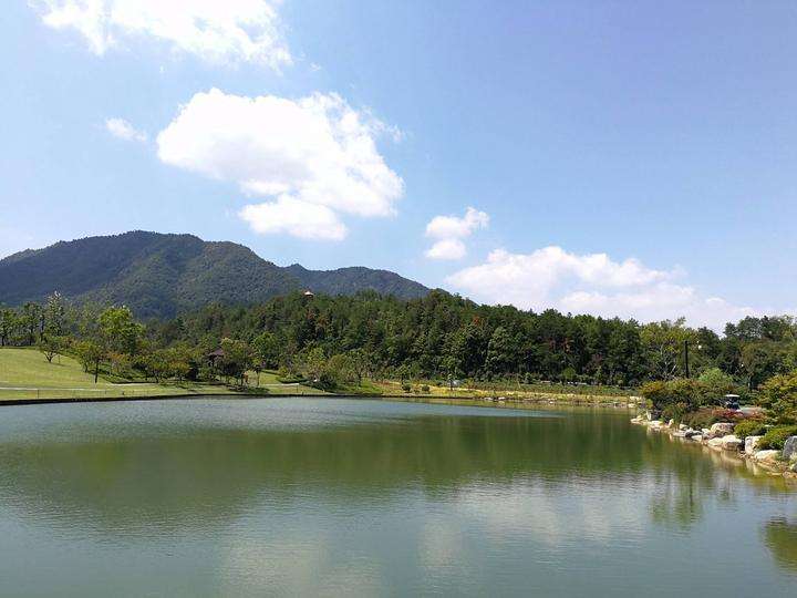 达人分享！暑假亲子游推荐线路“夏花依旧”