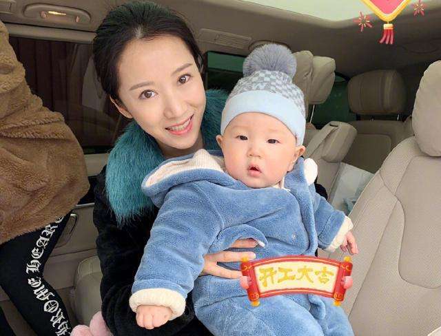 讲解！李念老公多大“纯一不杂”