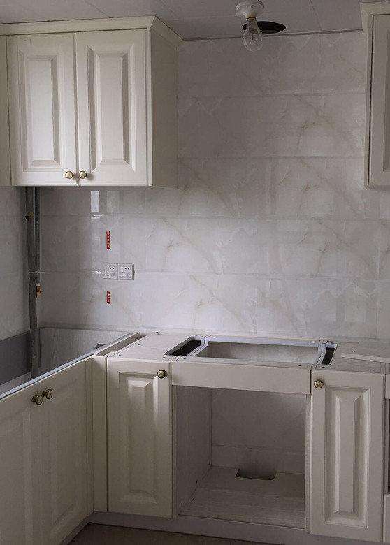 详情！一个柜子都不留“冰清水冷”