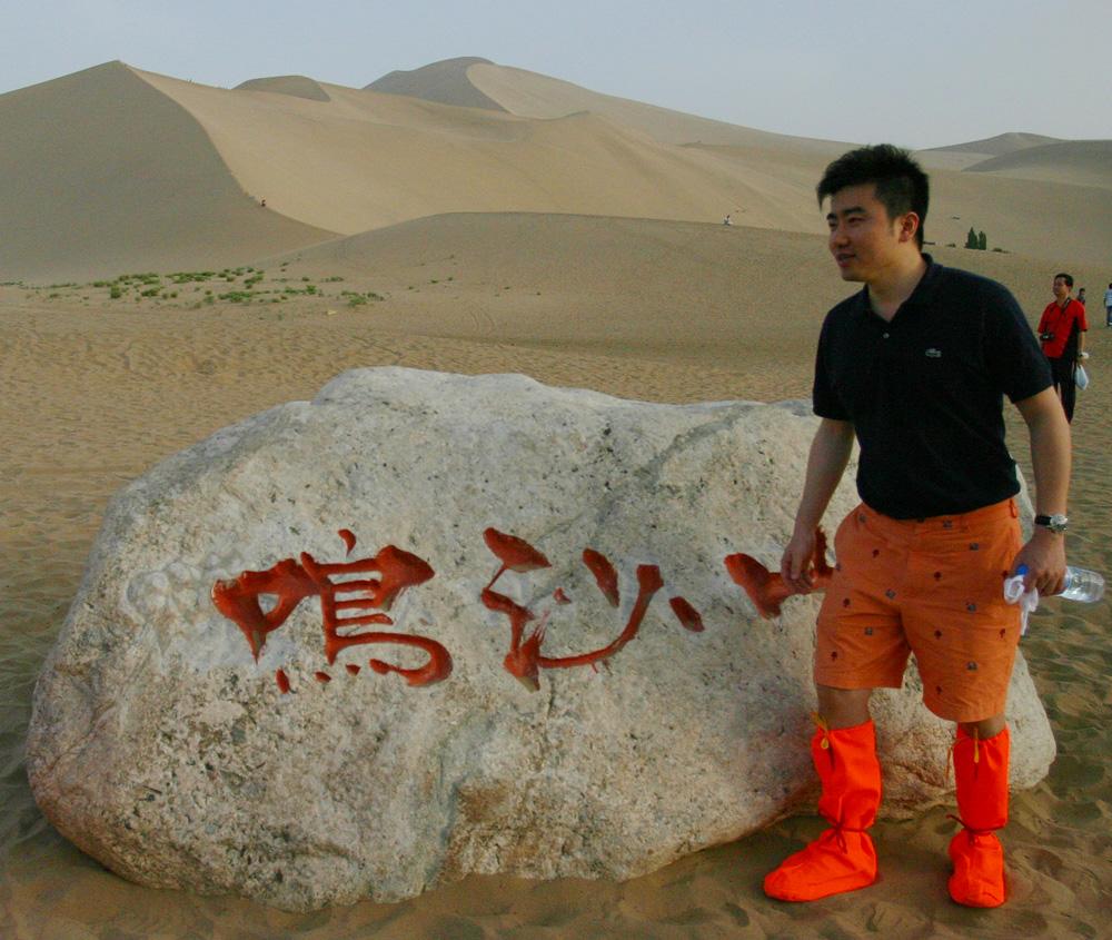 讲解！芮成钢现在怎么样了“空谷幽兰”