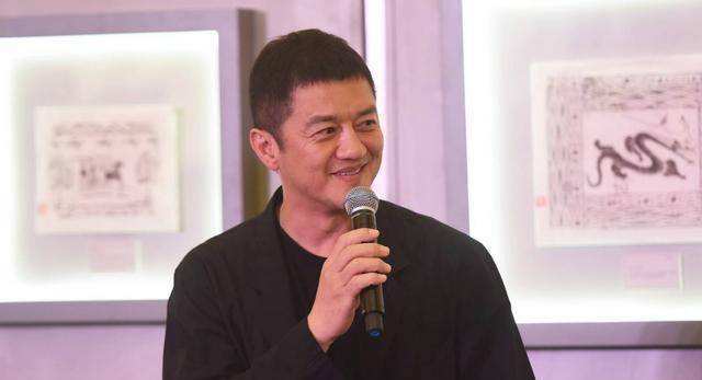 讲解!许晴和李亚鹏霸气宣布恋情“星星点点” 讲解!许晴和李亚鹏霸气宣布恋情“星星点点”