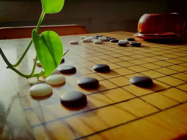 分析！军棋的下法“夏花依旧”