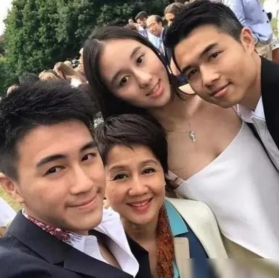 讲解！何鸿燊身高